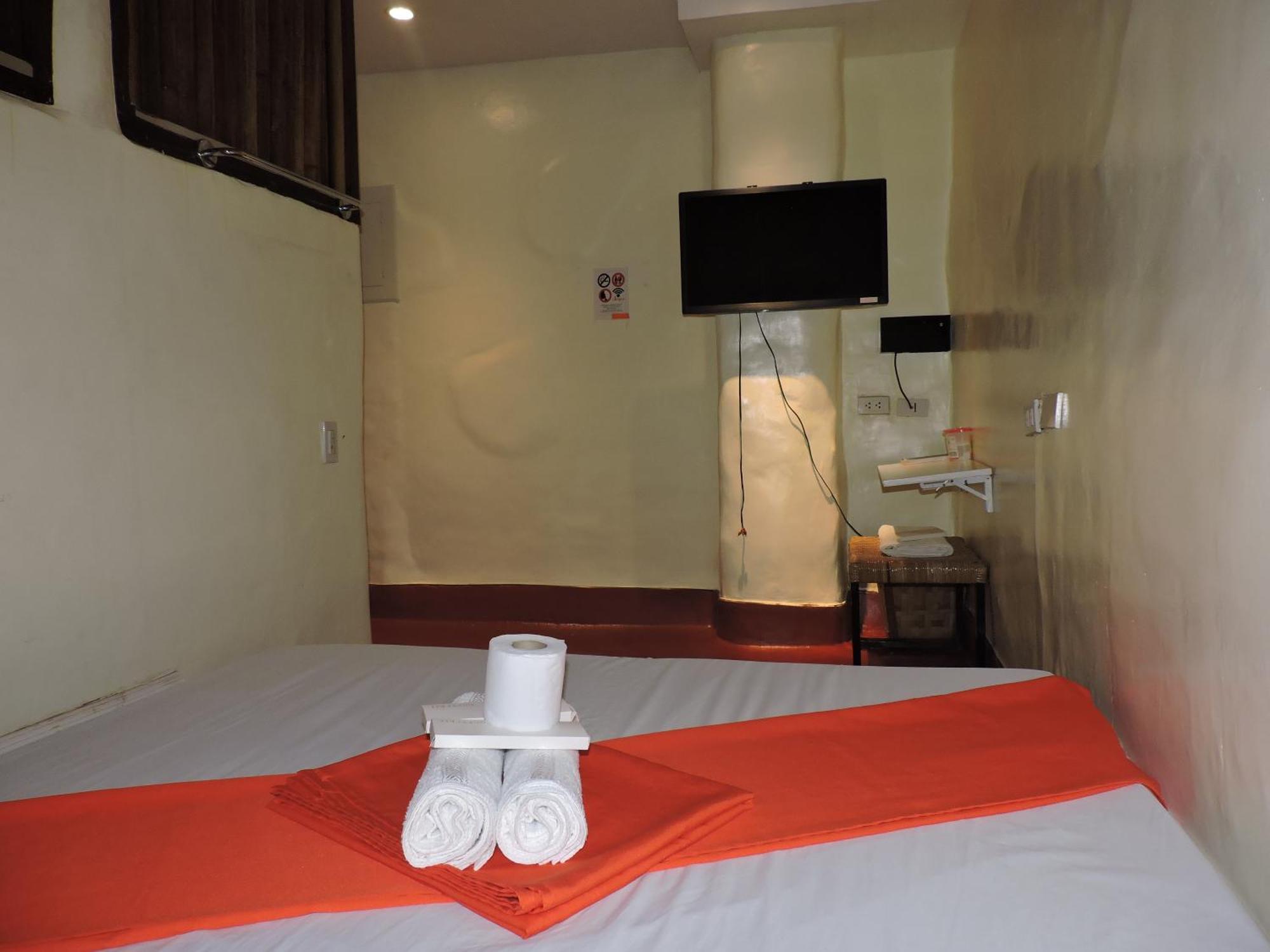 Orange Mangrove Pension House By Sms Hospitality Puerto Princesa Quarto foto